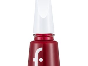 Flormars legendary nail polish is easy to apply and extra shiny thanks to its special formula. The