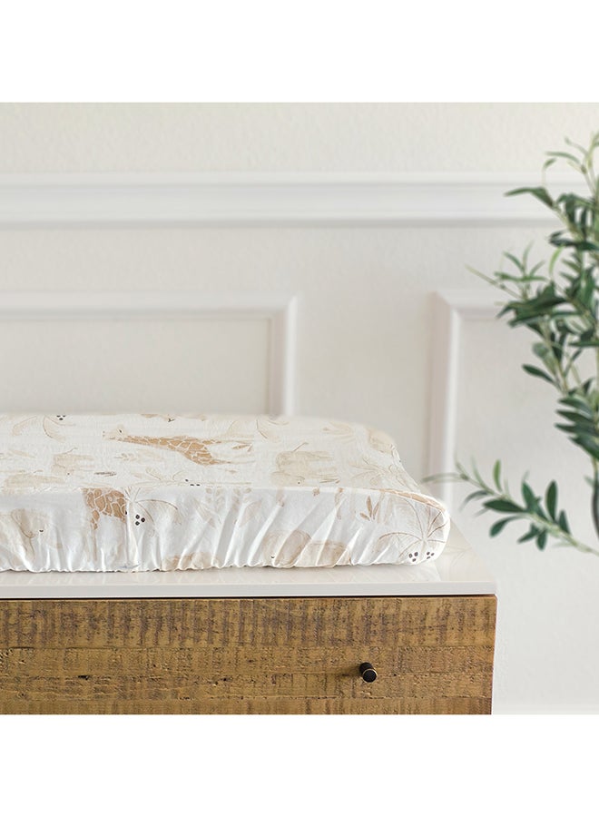 The changing pad cover from the Kendi collection is the perfect whimsical accent for any zoo or - Image 4