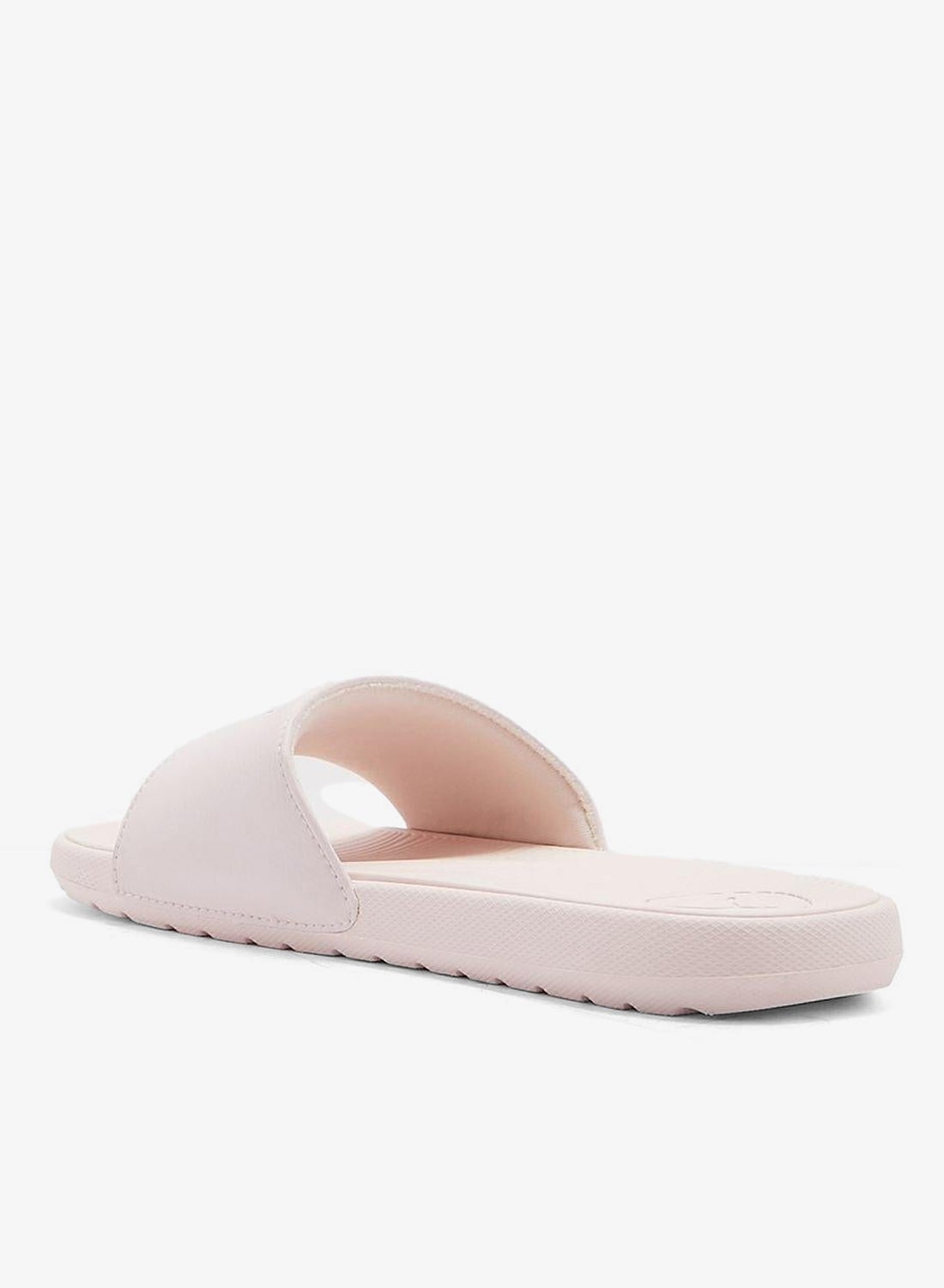Make the most out of your lounge days with this pair of slippers. - Image 2