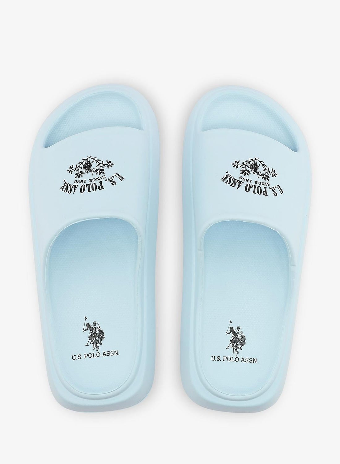 Meet these slides from U.S. POLO ASSN. Offering a sleek and modern look, these slides effortlessly - Image 5