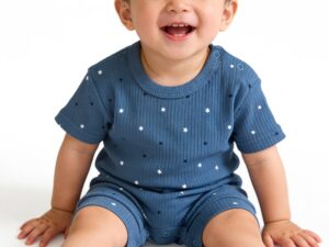 Thoughtfully designed for little ones from 0 to 18 months, our Ribbed Cotton Essential is crafted