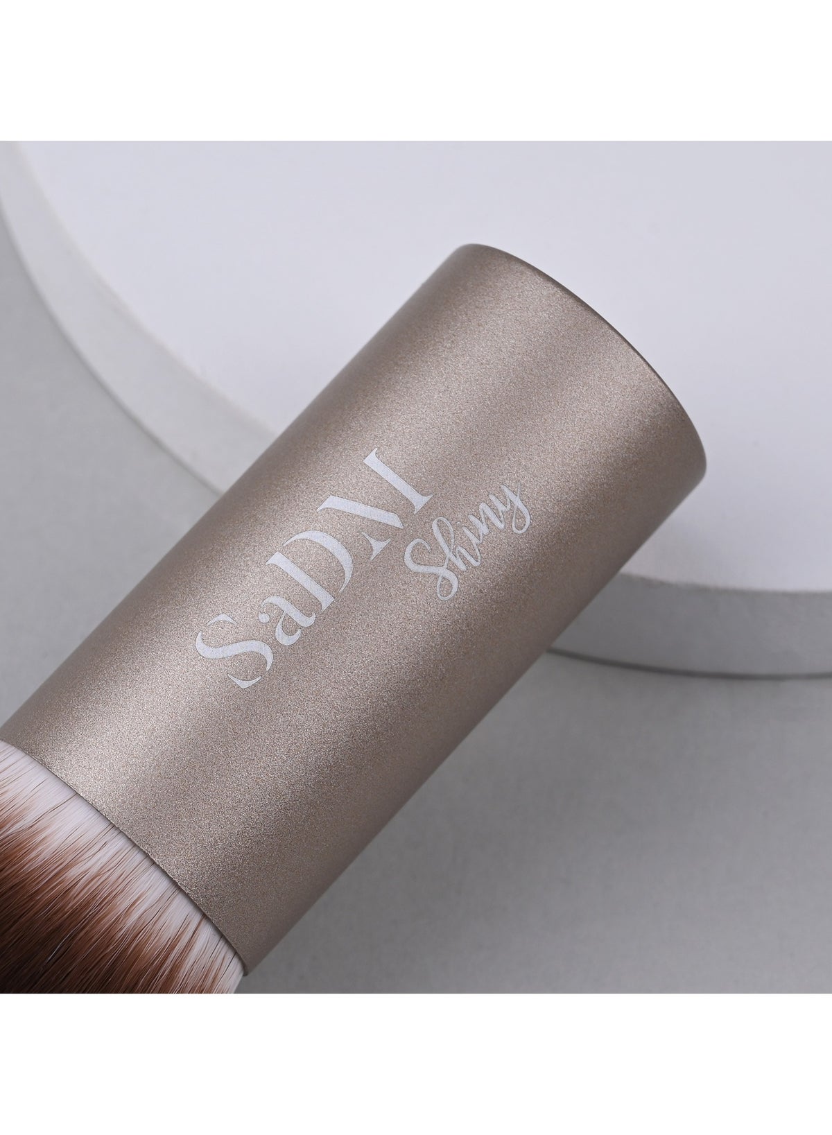 SaDM Shiny Kabuki Foundation Brush – Vegan, Cruelty-Free Buffer Brush for Flawless Foundation - Image 3