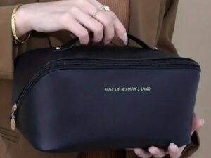 Large Capacity Travel Cosmetic Bag Portable Make up Pouch Women Waterproof Bathroom Washbag