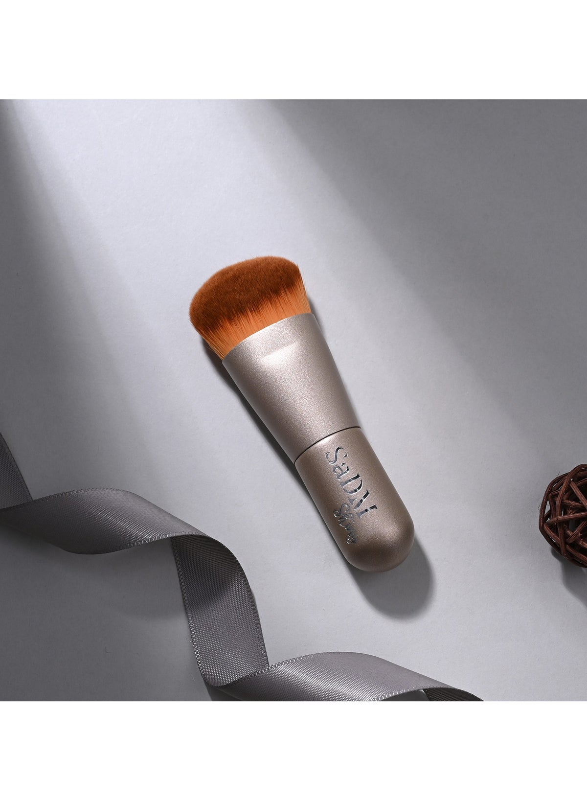 SaDM Shiny Mini Foundation Brush – Versatile Makeup Brush for Foundation, Powder, & Blush - Image 2