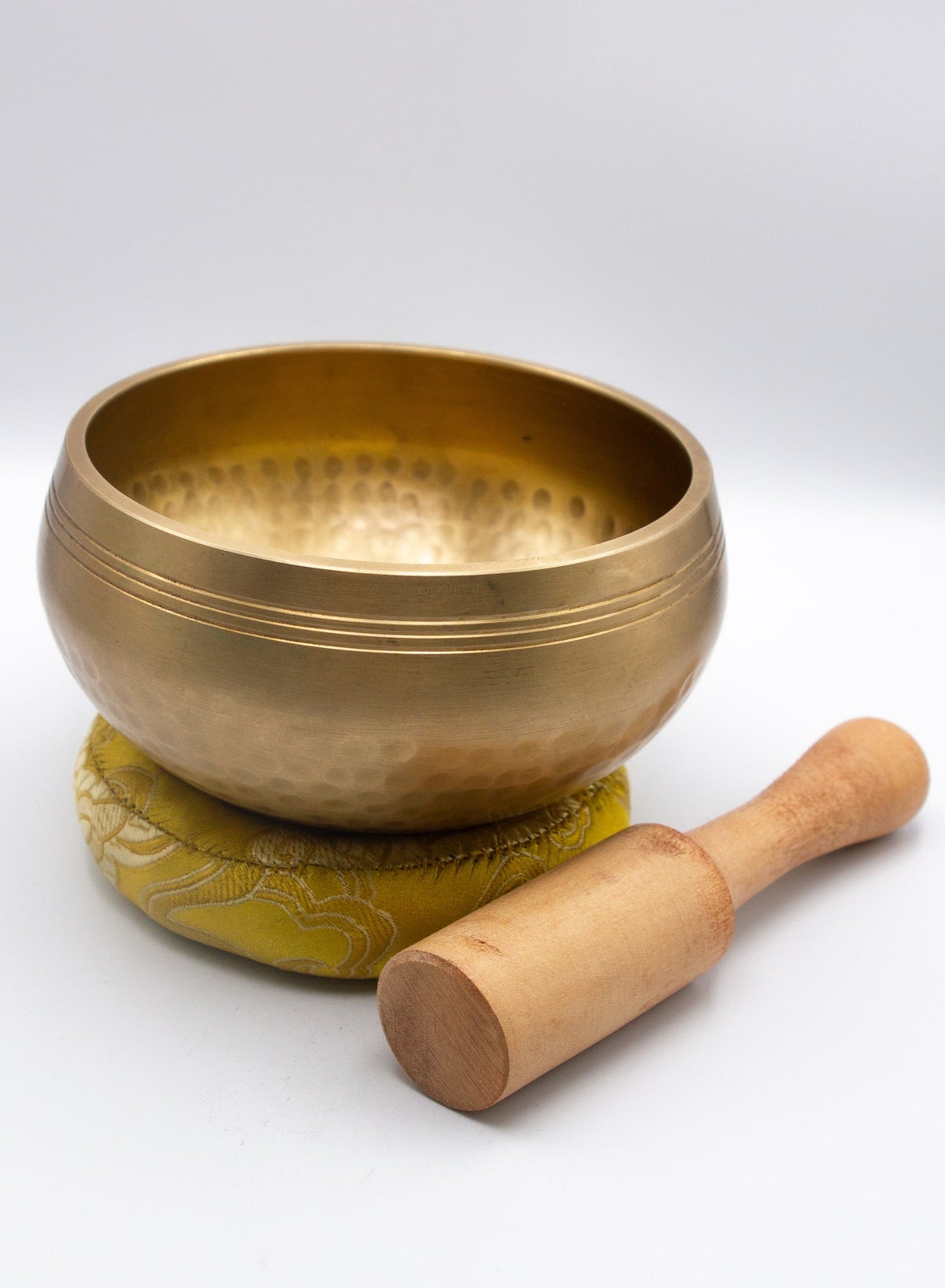 Authentic Himalayan Pure Golden Shinning Singing Bowl Single Set Handcrafted in Nepal Medium (455 grams) Includes Traditional Wooden Striker and Silk Cushion - Image 3