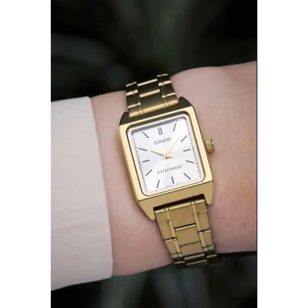 Casio Women Analog Quartz Watch 33 mm Gold Stainless Steel Rectangle Dial 50 m Water Resistant LTP-V007G-9BUDF - Image 4