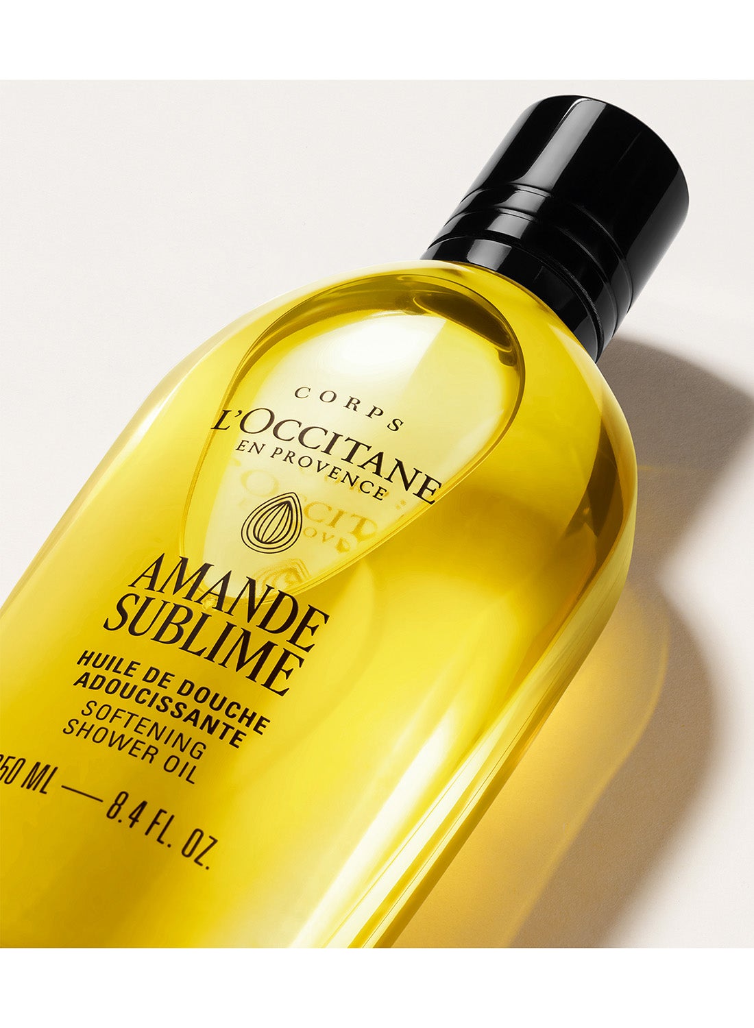 Amande Shower with Almond Oil yellow 250 ML - Image 2