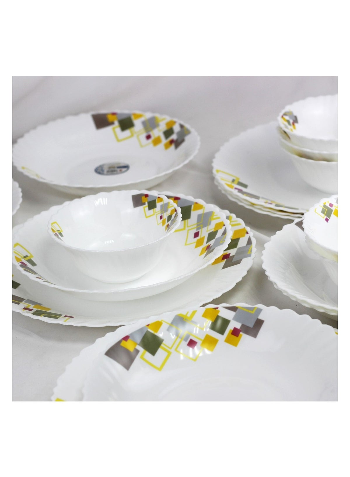 Melrich 12 Pcs Opal ware Dinnerware set 4 x Dinner plate 4 x Dessert Plates 4 x